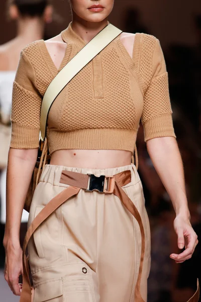 Look 86